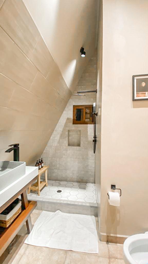 8cec0f24 3a9d 4356 be27 f8c8017d6a83