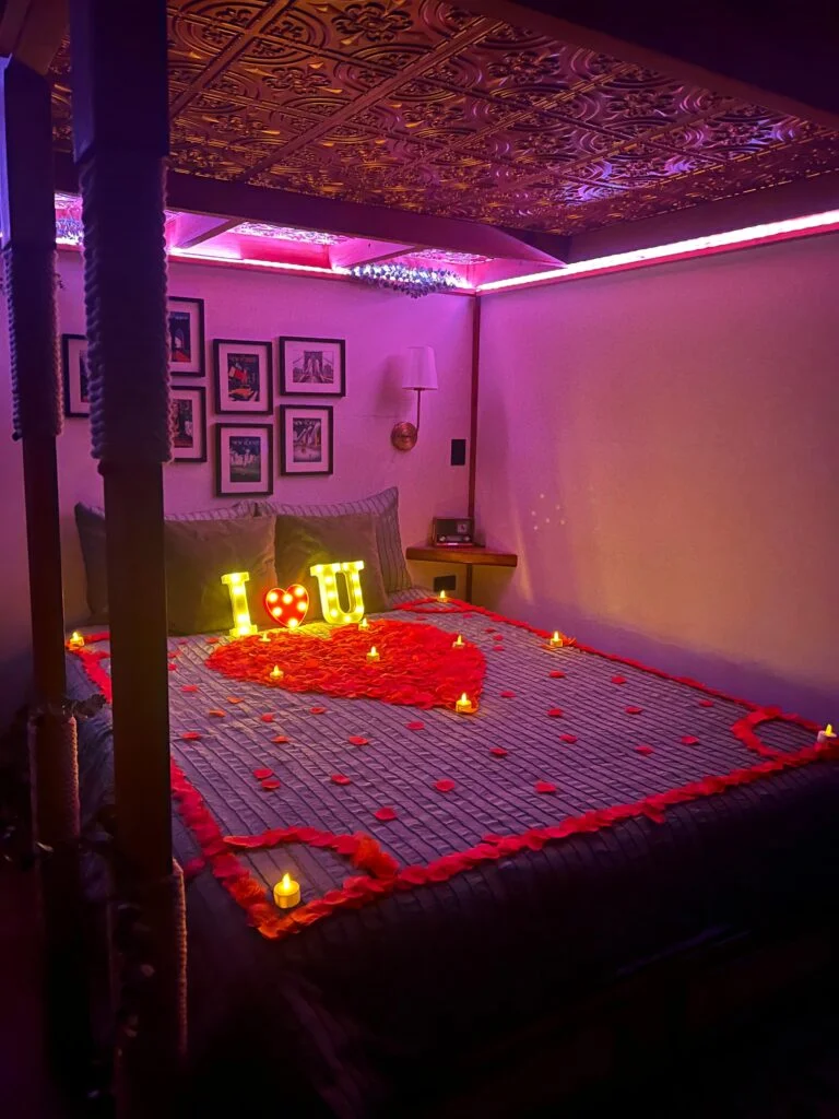 c6852a55 4e3f 4a35 925e 2f2e81d83d1d