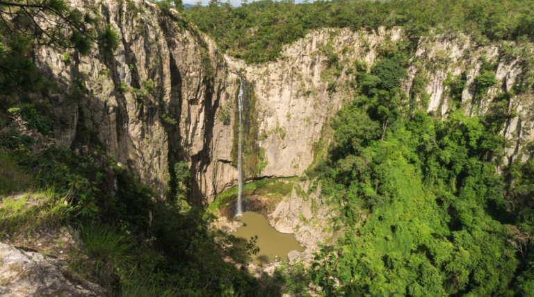 cascadagolondrinascomayagua